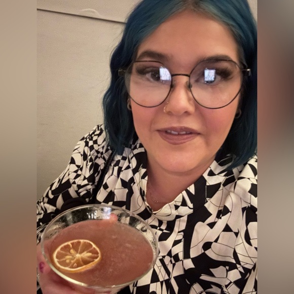 Meet your Posher, Crystal 💕🪩🕺 - Picture 6 of 7